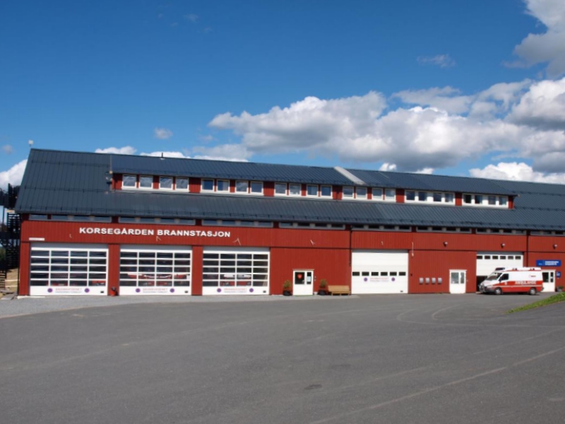 Korsegården Brannstasjon gikk for bergvarmepumper Energiverket