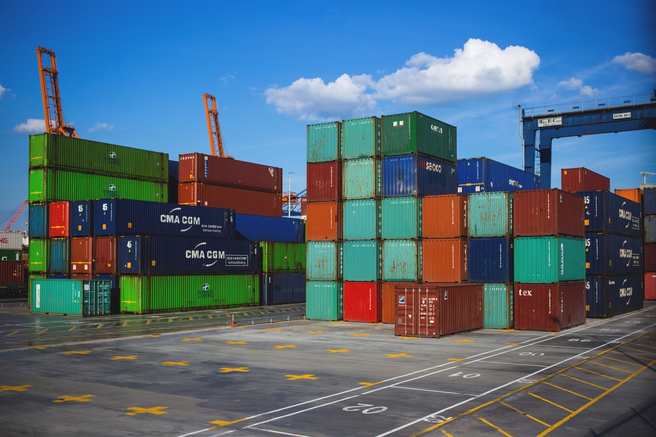 illustrasjonsbilde av import eller parallellimport